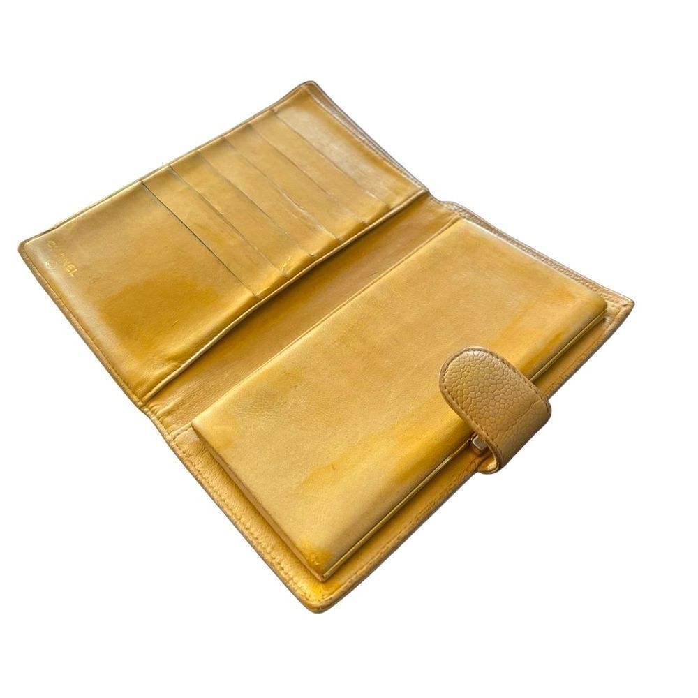 CHANEL Beige Leather CC Snap Clutch - Picture 15 of 15